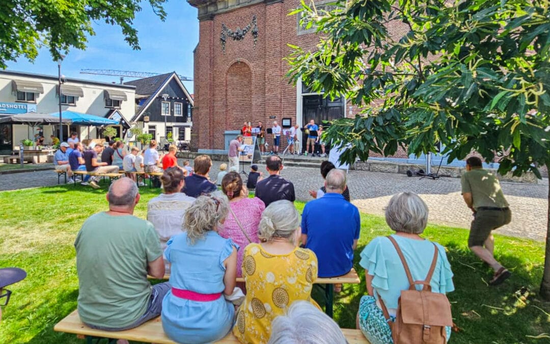 Publiek genoot van Bells & Brass