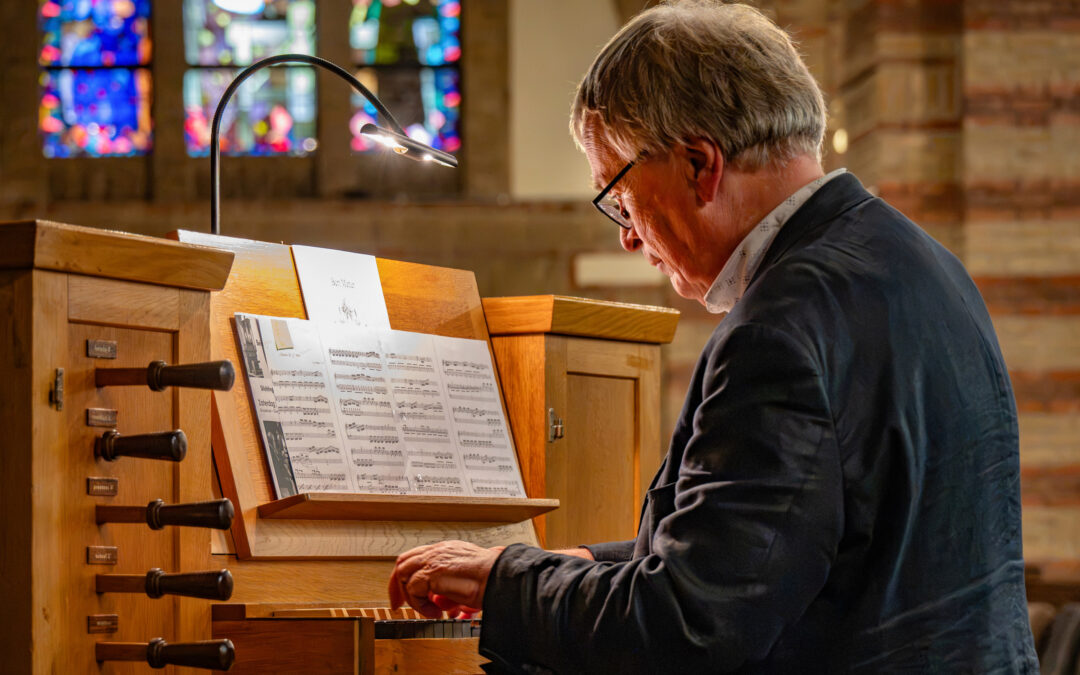 Geslaagde orgel- en beiaardwandeling in Rijssen